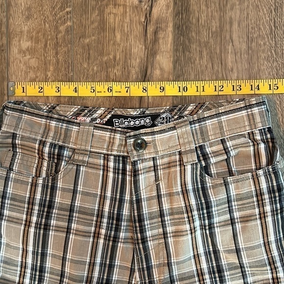 Billabong Brown and Tan Plaid Flat Front Shorts - Picture 4 of 6